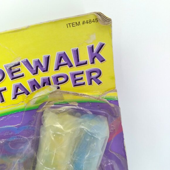 Crazy Chalk: 5" Sidewalk Stamper - Picture 3 of 5